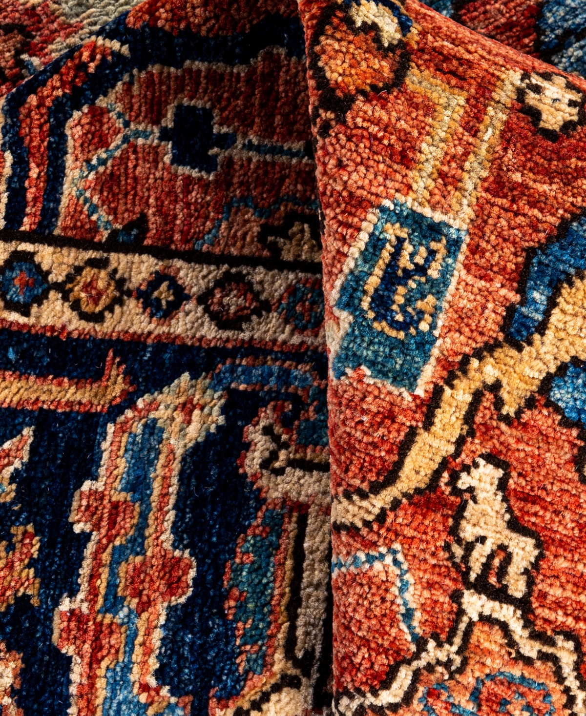 Adorn Hand Woven Rugs Serapi M0103-302 4'2"x5'10" Area Rug In Red