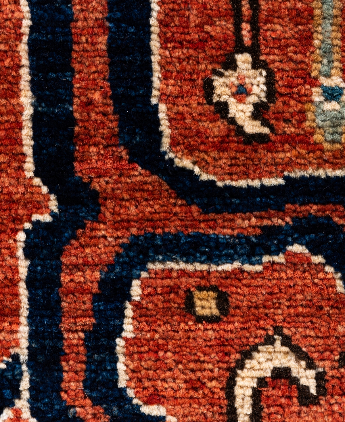 Adorn Hand Woven Rugs Serapi M0103-316 4'2"x5'11" Area Rug In Red