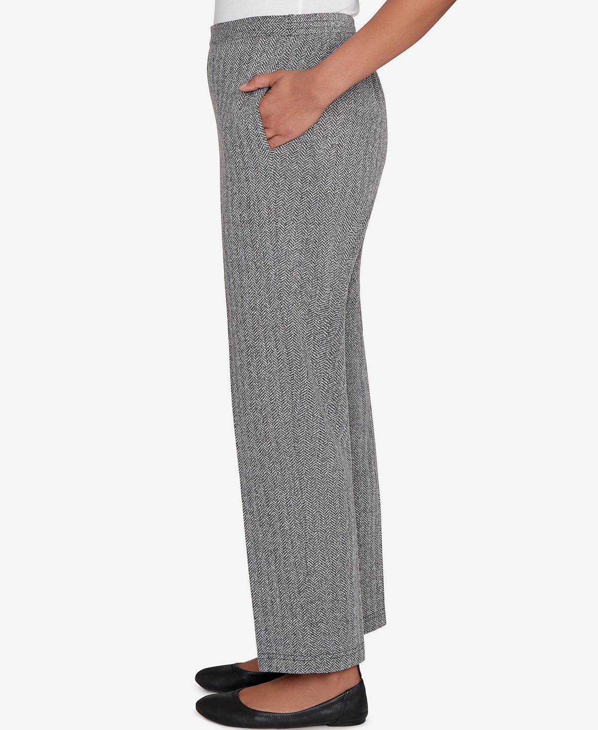 Alfred Dunner Petite Jet Setter Herringbone Knit Medium Length Pants In Gray