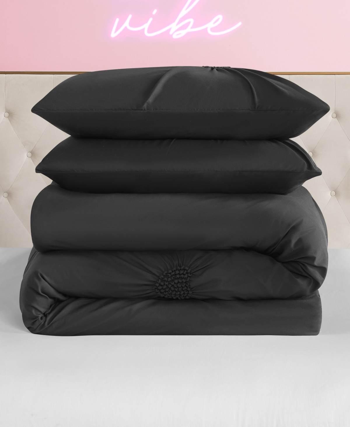 Juicy Couture Amora Gathered Heart 3-Pc. Comforter Set
