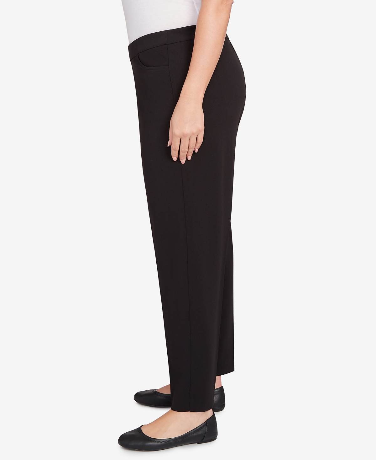 Alfred Dunner Plus Size Jet Setter Black Crepe Knit Short Length Pants In Black