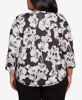 Plus Size Jet Setter Dynamic Floral Vintage Watercolor Top