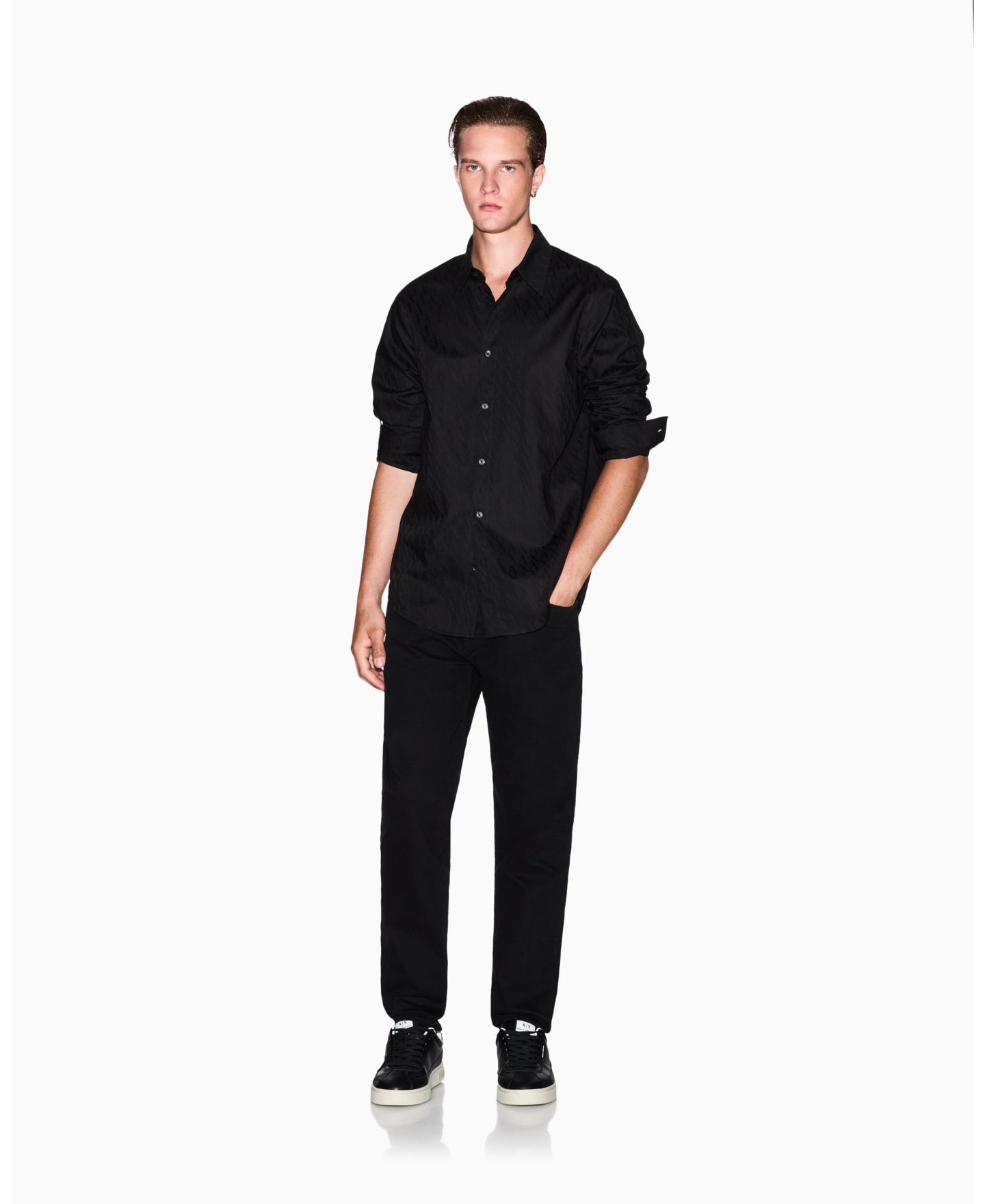 Мужская рубашка A|X Armani Exchange Regular-Fit Cotton Jacquard Allover Logo, цвет: Чёрный — фото 5