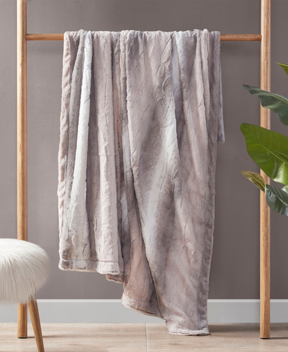 Madison Park Zuri Faux Fur Blanket