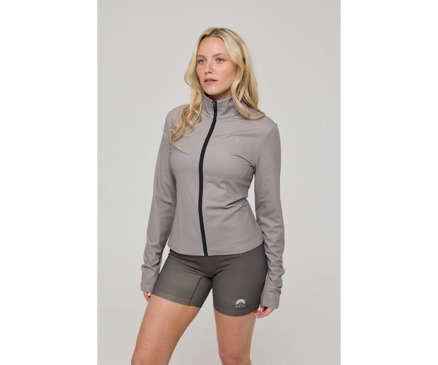 Женская куртка OOSC Infinite Cropped Zipped Jacket - Khaki — фото 1