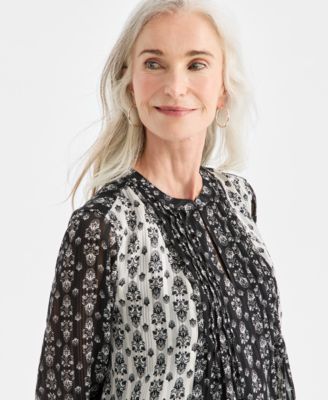 Women's Printed Pintuck Shine Blouse