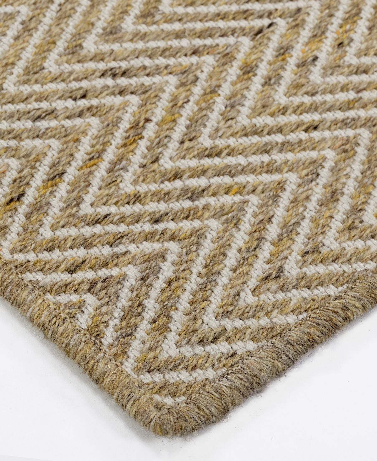Dalyn Provo Pv2 2'x3' Area Rug In Multi
