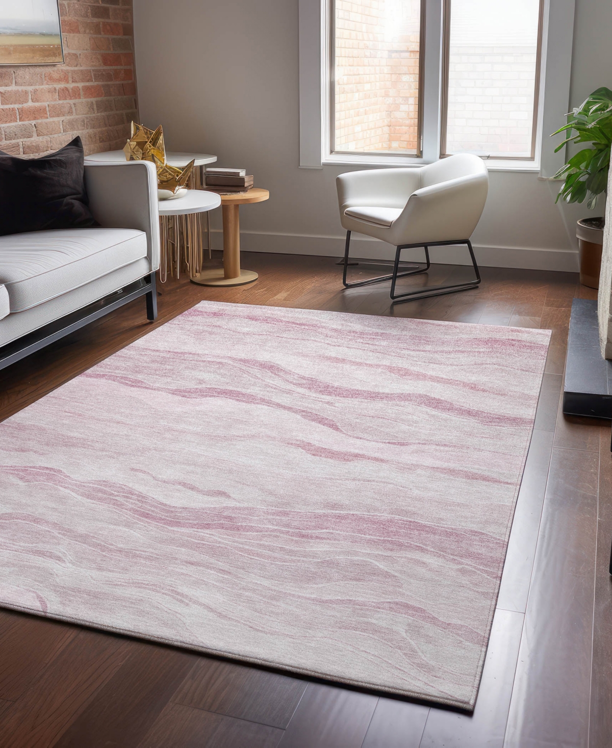 Dalyn Pacifica Pa6 2'6"x3'10" Area Rug In Pink