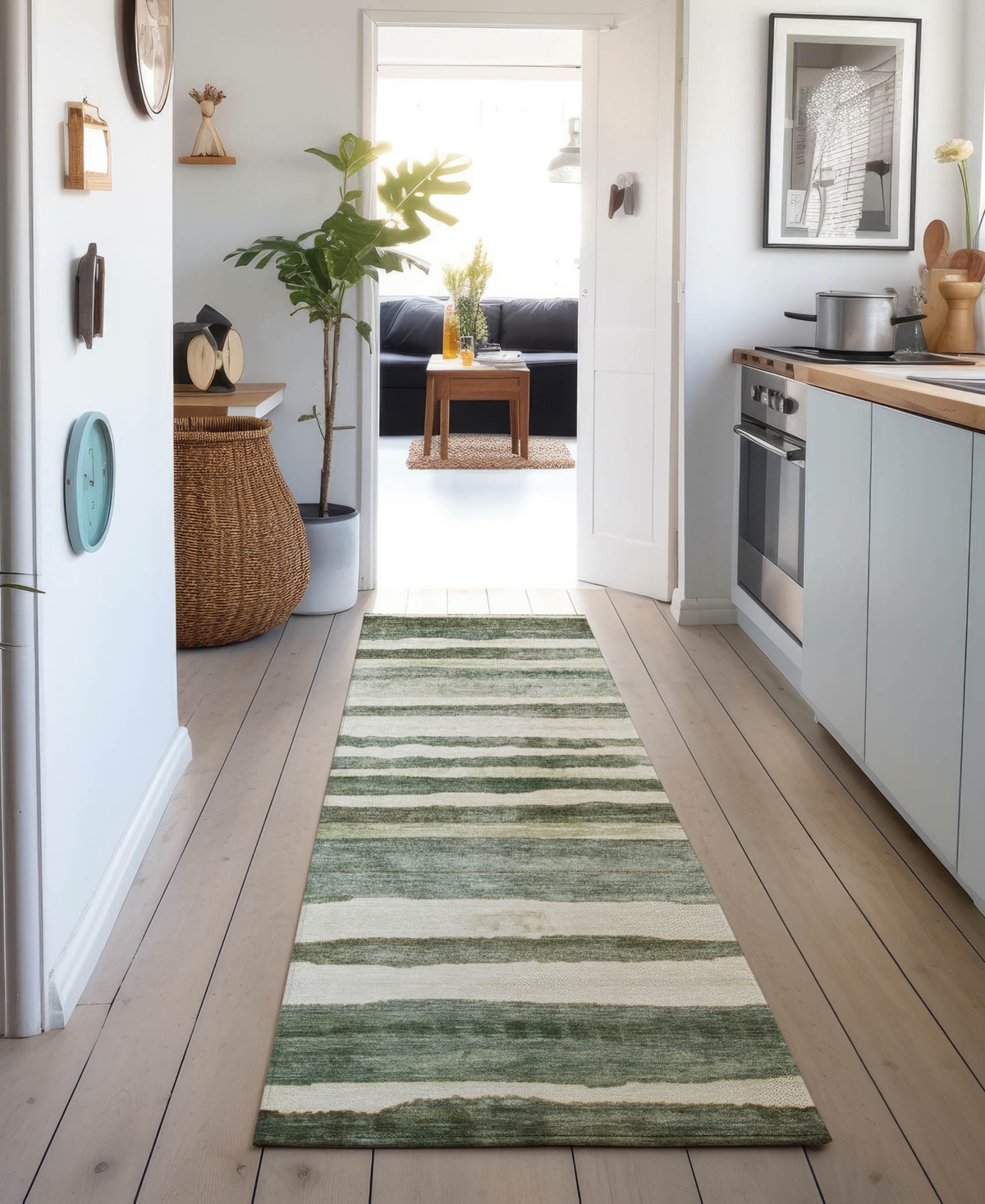 Dalyn Neo No16 2'3"x7'6" Runner Area Rug In Green