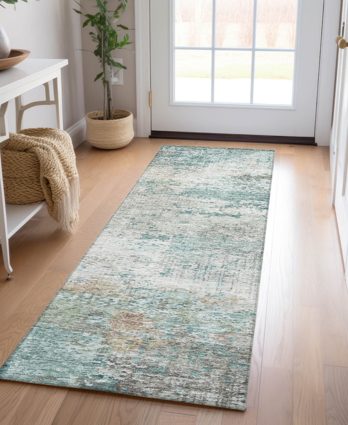 Dalyn Solace Sl5 2'3"x7'6" Runner Area Rug In Blue