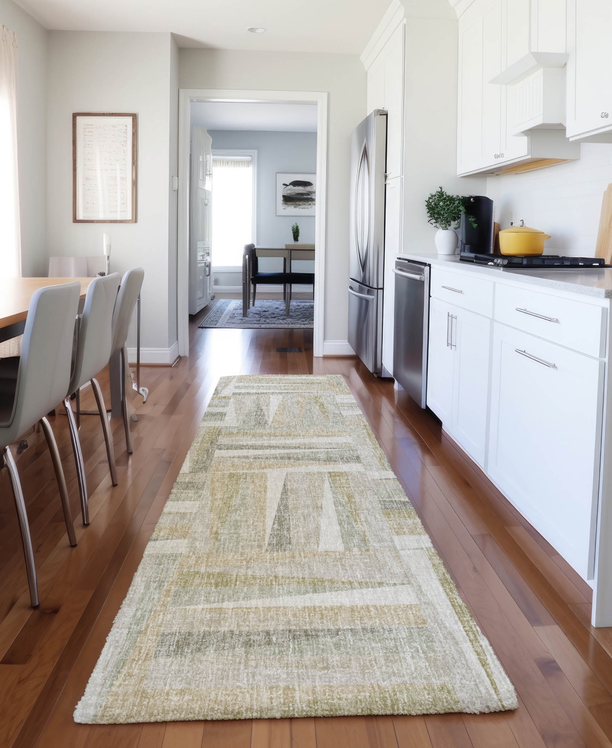 Dalyn Lorenzo Ln2 2'3"x7'6" Runner Area Rug In Neutral