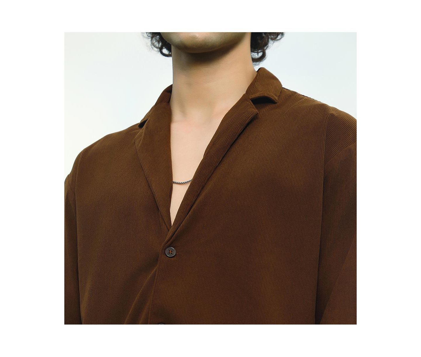 Мужская рубашка Cahoot Campus Sutra Chocolate Brown Ribbed Oversized, цвет: Коричневый — фото 7