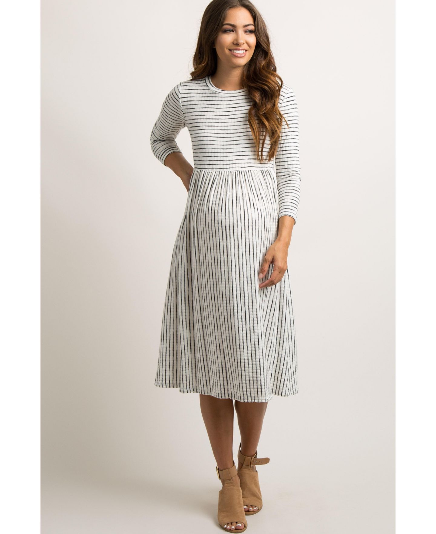 Женское платье Pinkblush Ivory Ribbed Striped Midi, цвет: Слоновая кость — фото 1