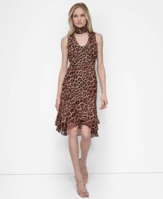 DKNY
