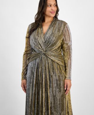 Plus Size Twist-Front Maxi Dress