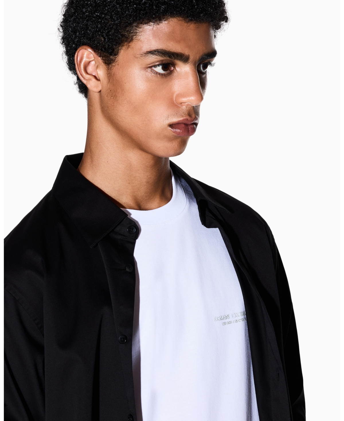 A|X Armani Exchange Men's Milan Ny Top Chest Graphic T-Shirt