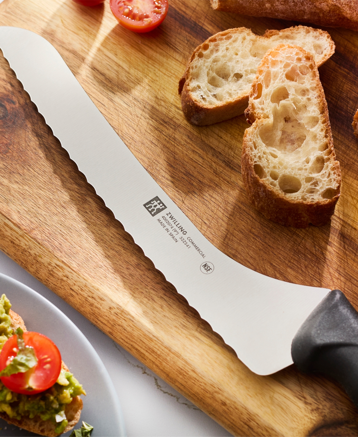 Zwilling Commercial 9-inch Offset Sandwich Knife In Multi