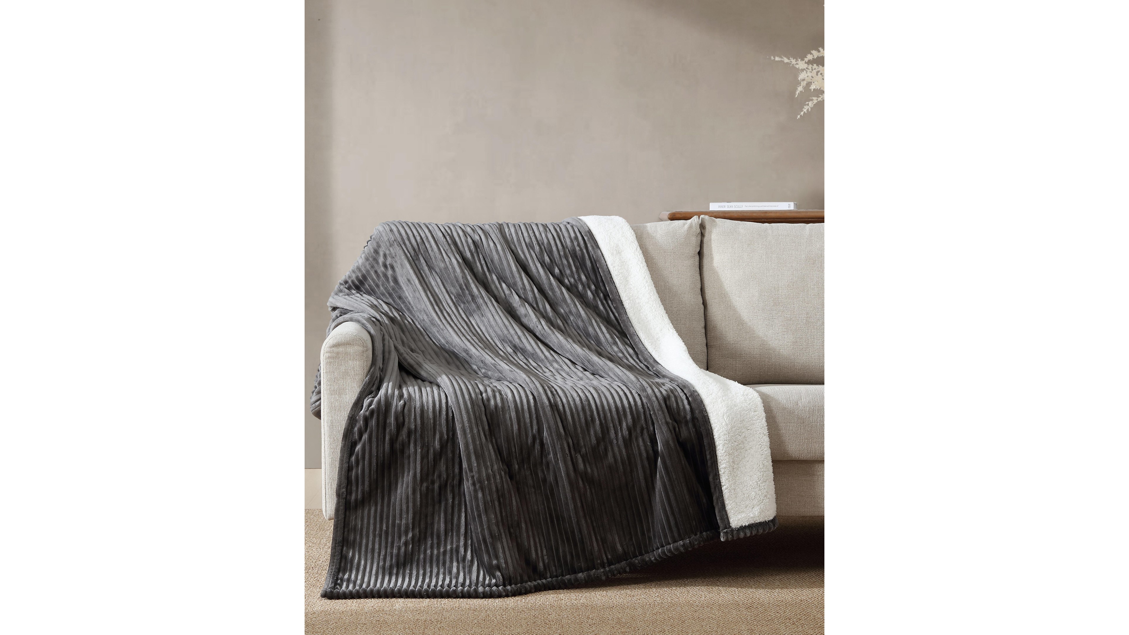 Eddie Bauer Mountain Valley Ribbed Plush Heated Throw, 70" x 50"