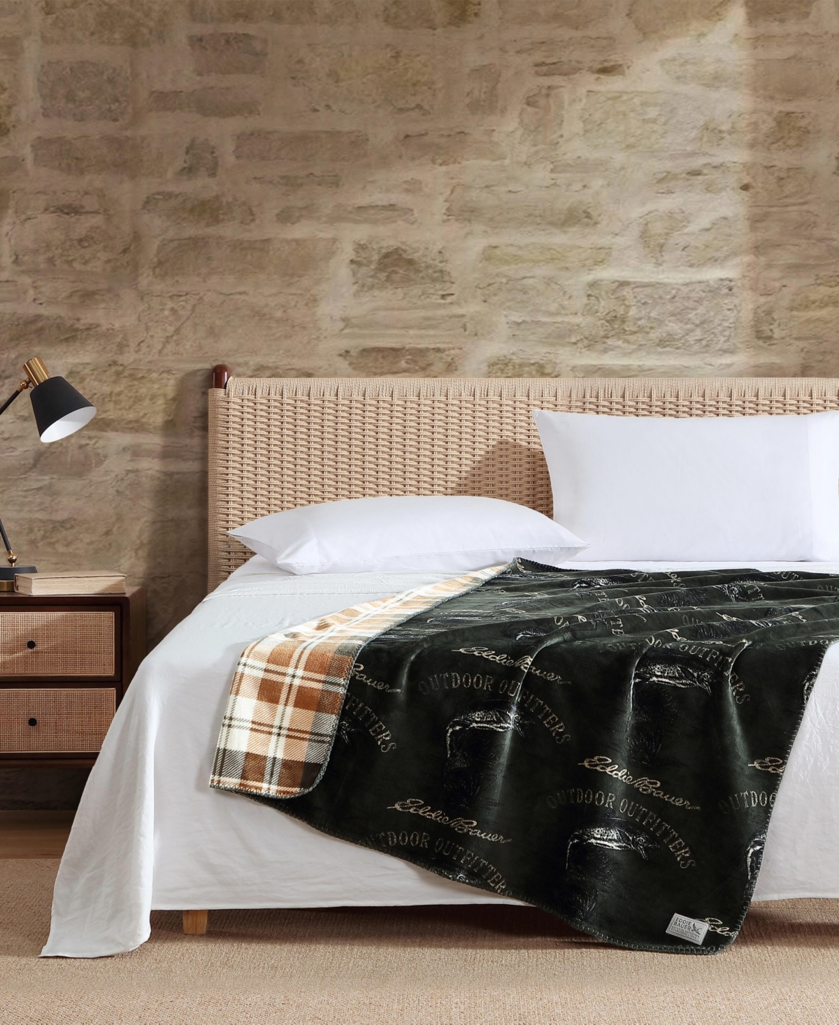 Eddie Bauer Printed Lush Flannel Throw, 70" X 60" In Green