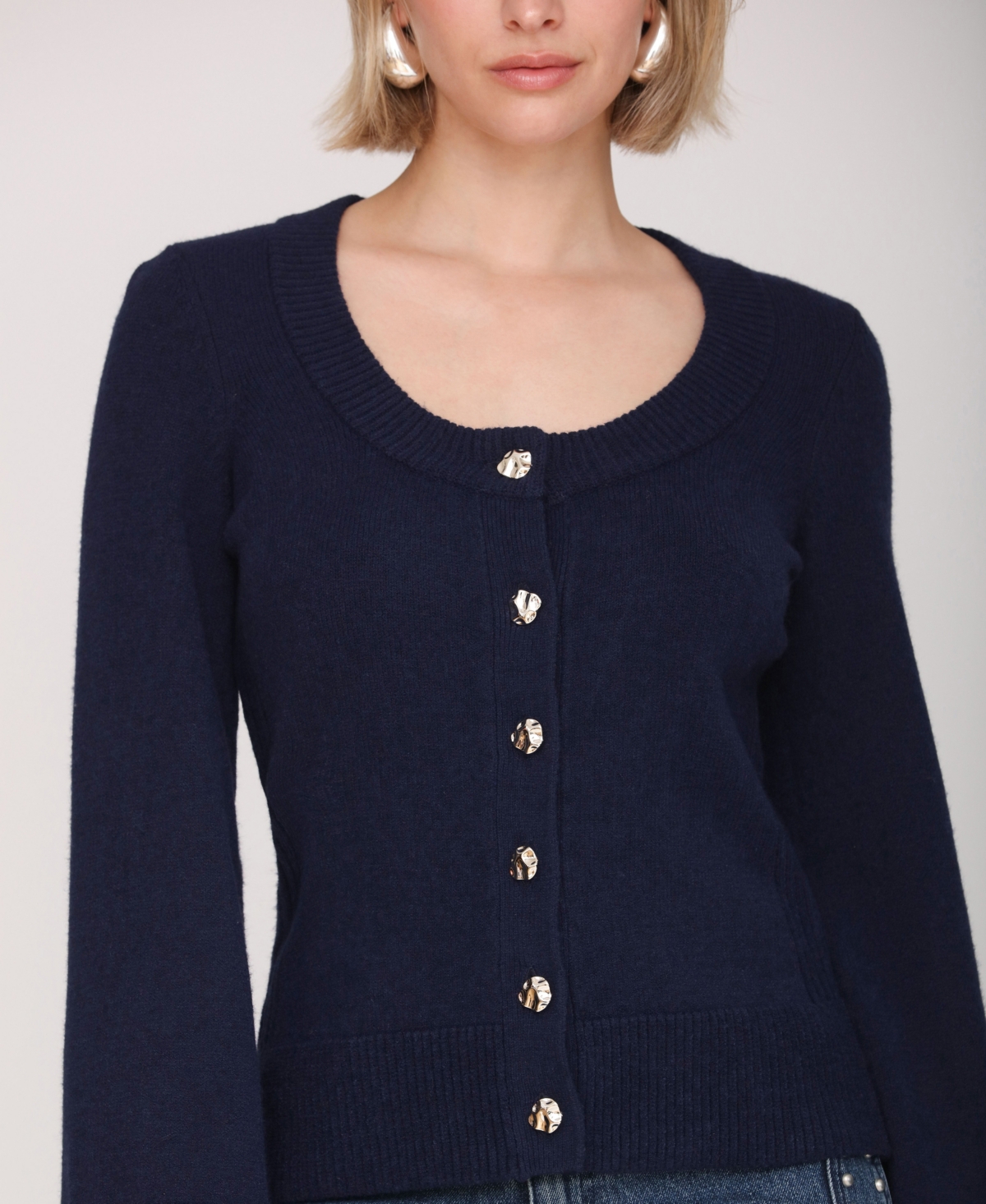 Avec Les Filles Women's Scoop Neck Long Sleeve Cardigan In Neutral