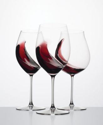 Veritas New World Pinot Noir  Wine Glass Set of 2