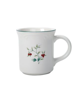 Holiday 16 Pc. Dinnerware Set, Service for 4