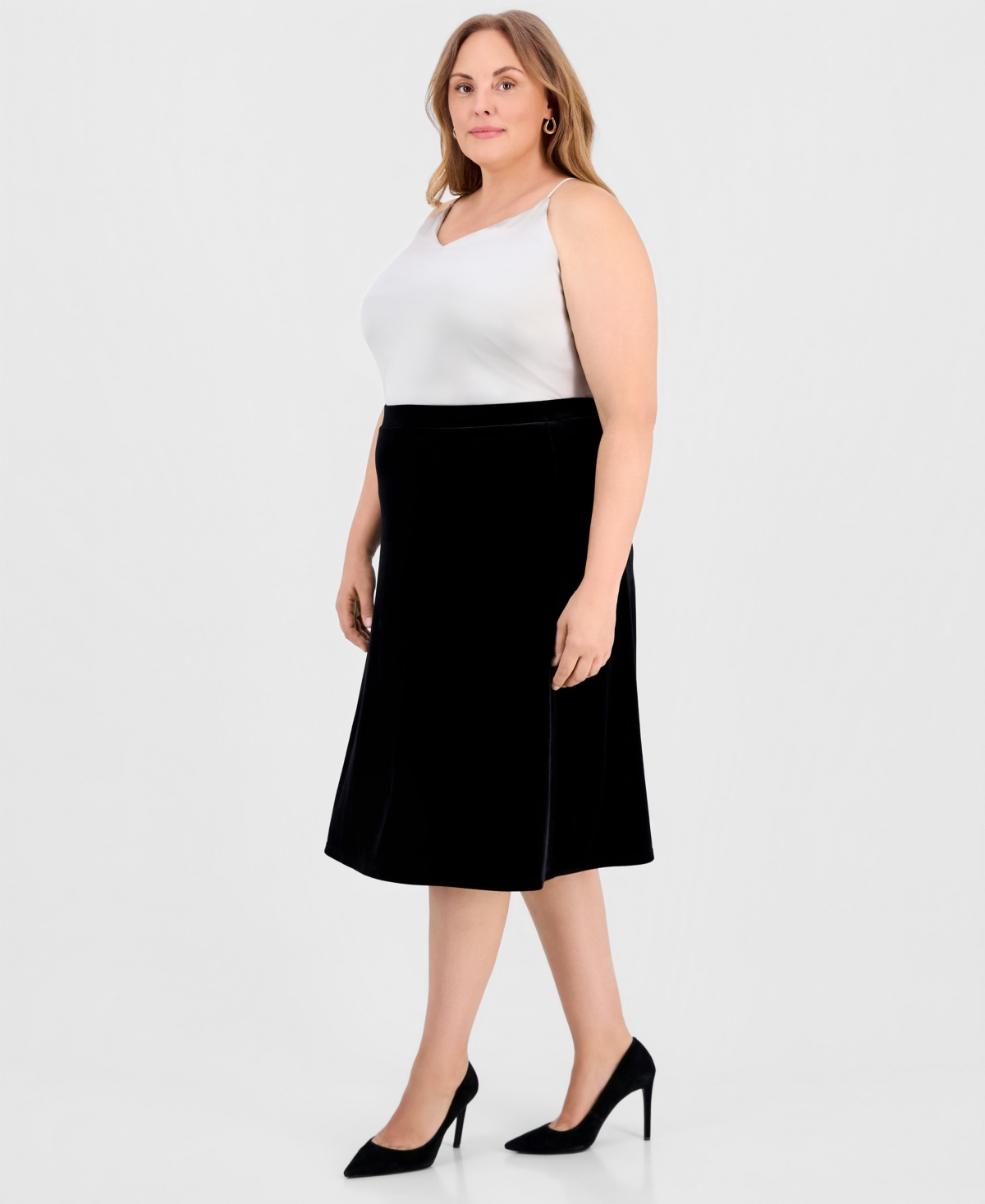 Kasper Plus Size Velvet Pull-on Midi Flair Skirt In Black
