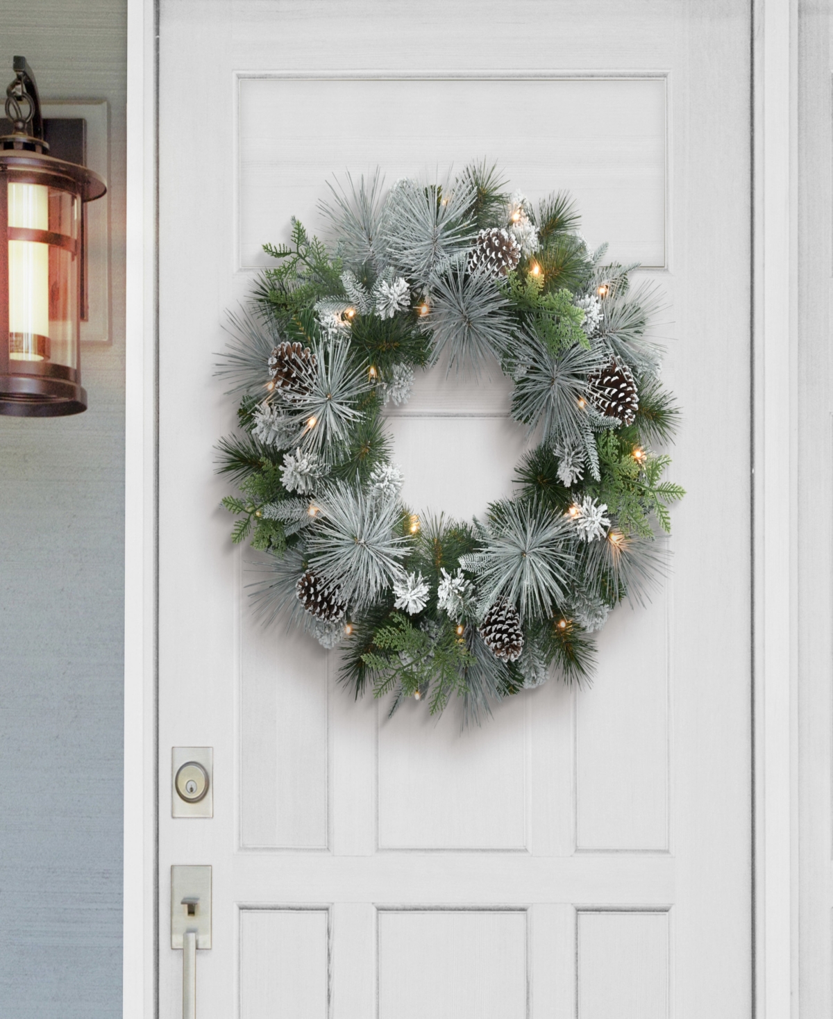 Puleo 24" Pre-lit Artificial Flocked Wreath In Green