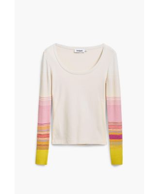 Women's T-shirt with printed sleeves