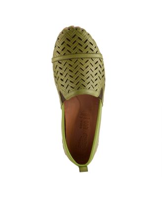 Kapri Flexible Leather Loafer with Cutout Detail and Removable Arch Support Insole