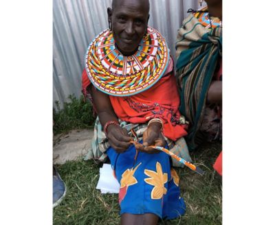 Love Hand Beaded Bracelet | Red and Black Glass Beads