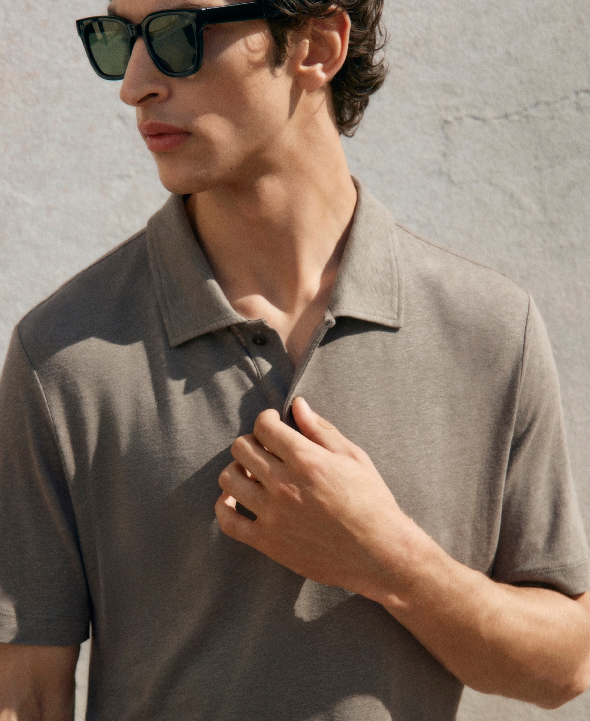 Mango Slim Fit Linen Blend Jersey Polo In Brown