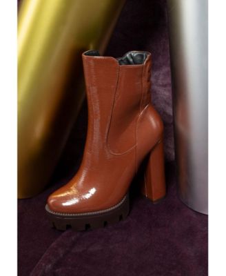 Womens High Key Collared High Heel Ankle Boot