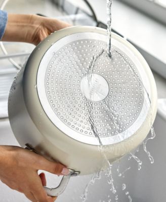 Bobby Flay Ceramic Nonstick 6-Quart Stockpot