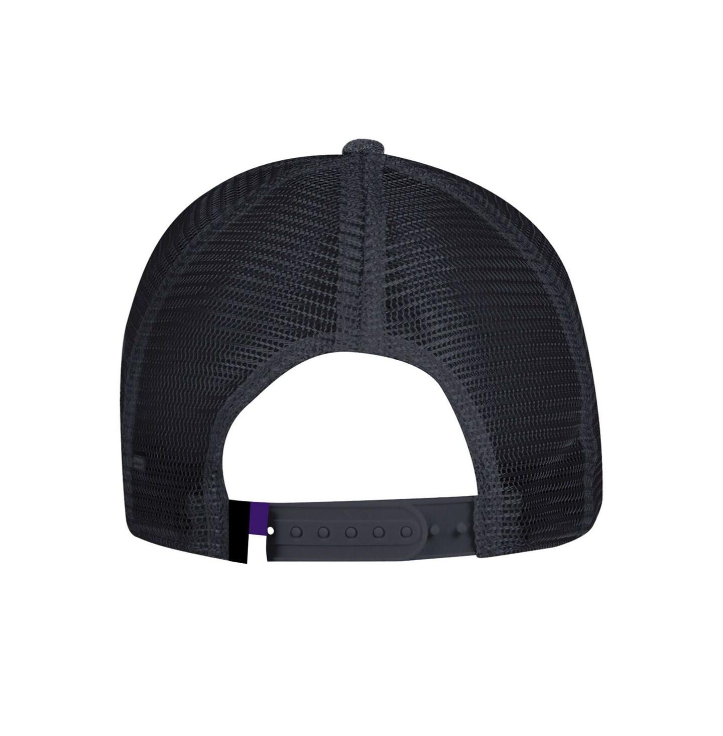 Мужская кепка Under Armour Black Northwestern Wildcats 2024 Sideline Blitzing Trucker Adjustable Hat — фото 2
