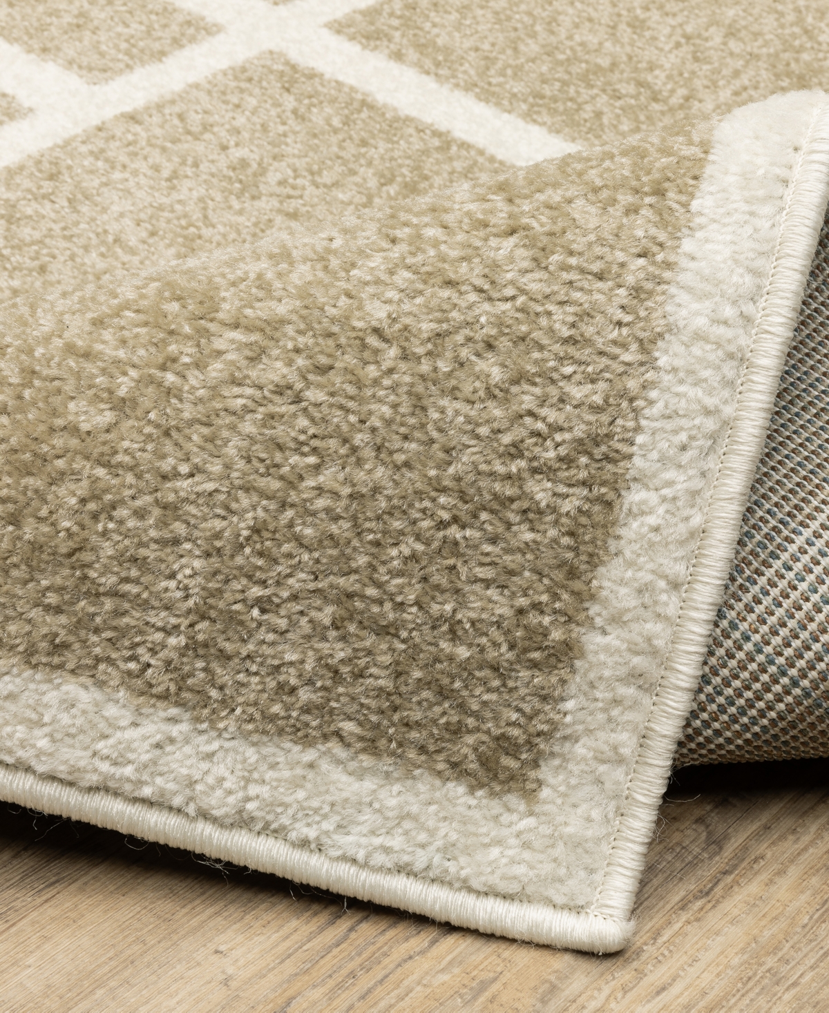 Oriental Weavers Quinn Qui04 5' X 8' Area Rug In Sand