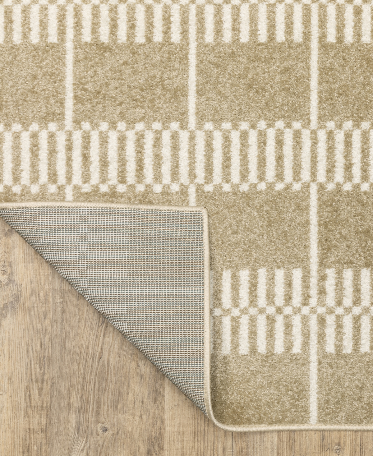 Oriental Weavers Quinn Qui05 5' X 8' Area Rug In Sand