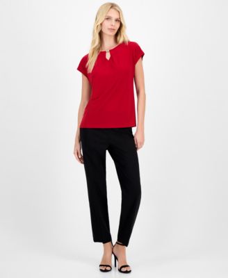 Women's Diamond-Keyhole Extended-Shoulder Top