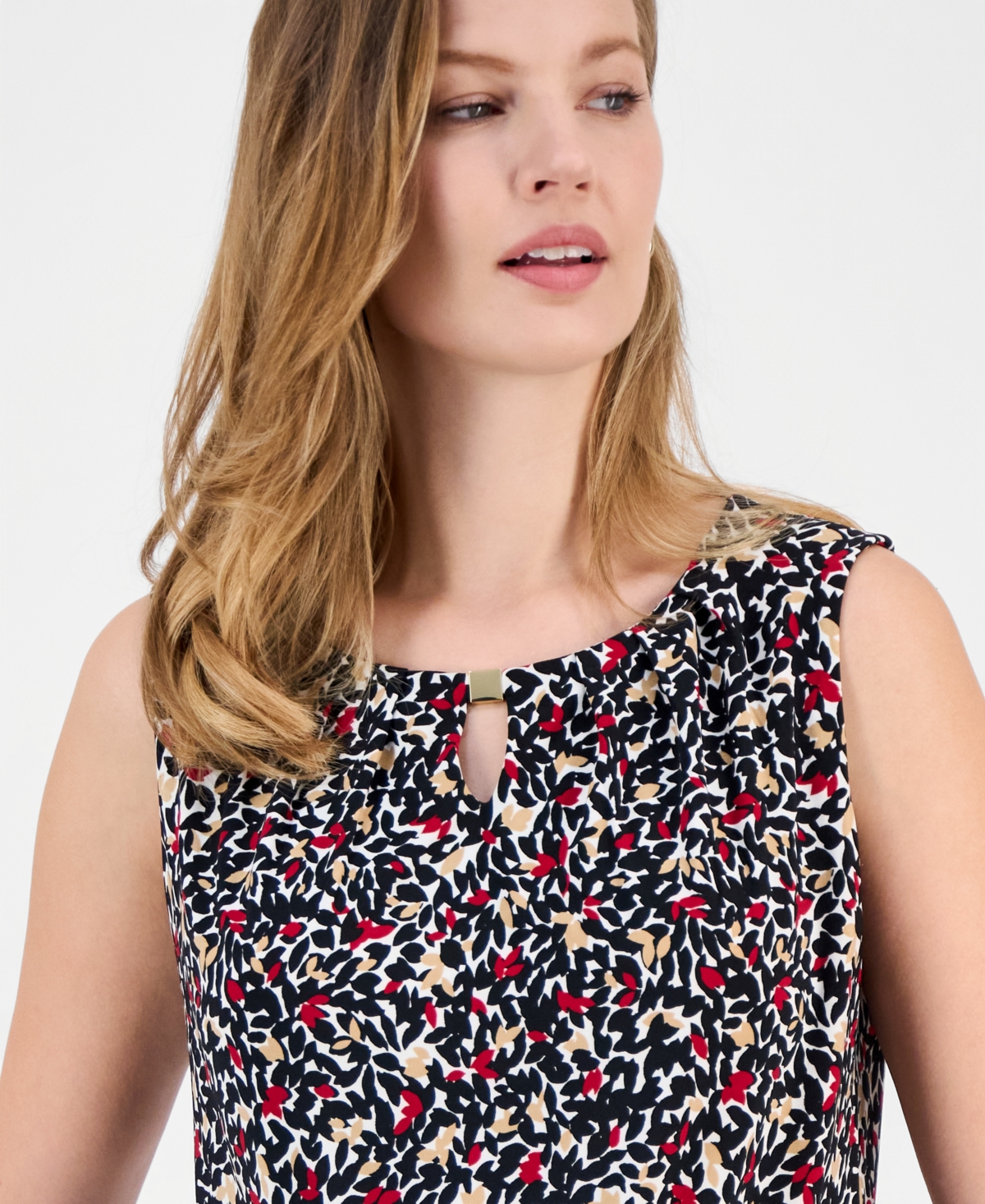 Kasper Women's Printed Keyhole Sleeveless Top In Multi