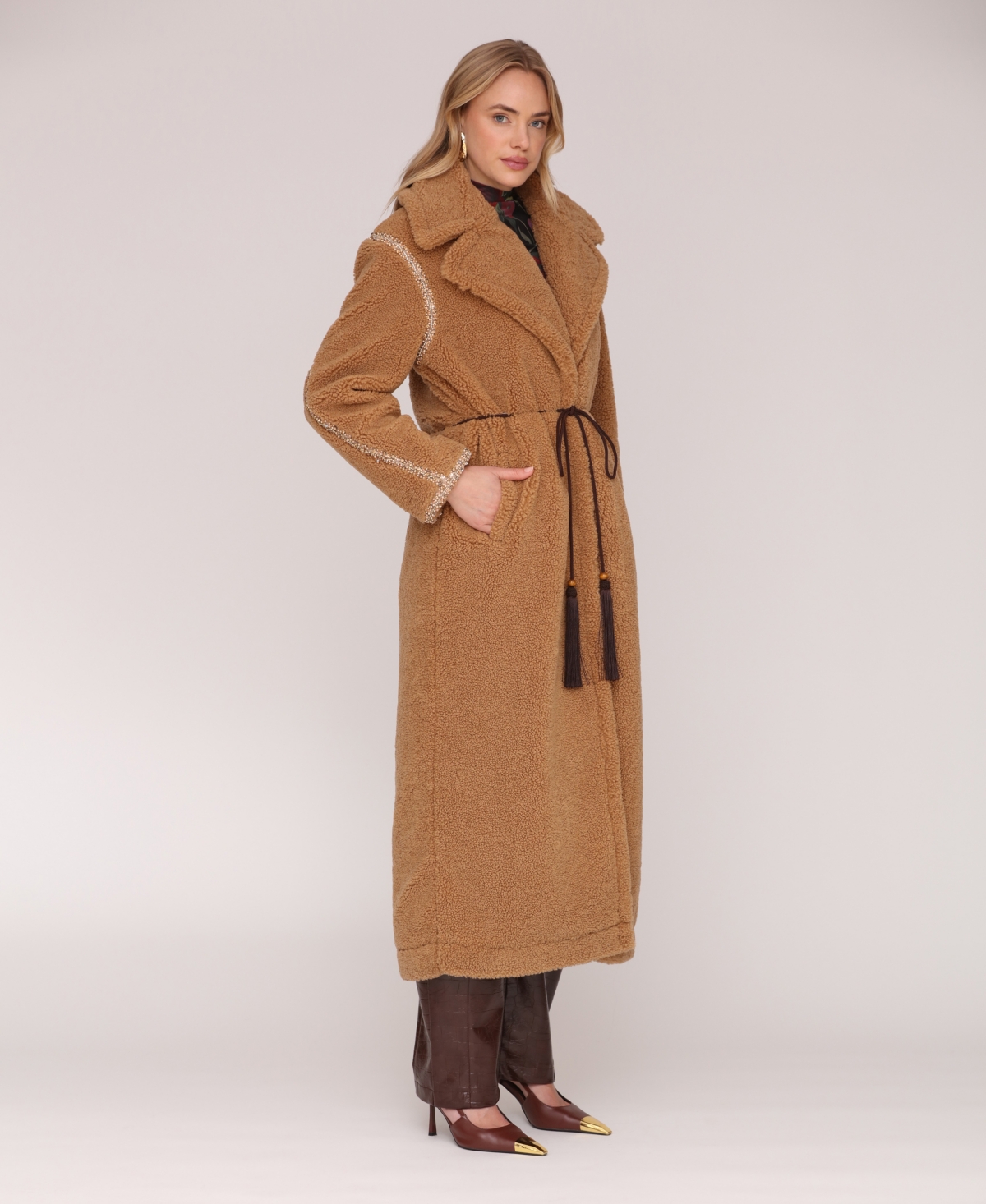 Avec Les Filles Women's Long Sleeve Oversized Belted Coat In Brown