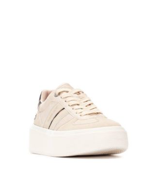 Women's Casual Sneakers Refresh Collection By XTI