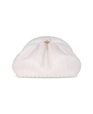 Jewel Badgley Mischka