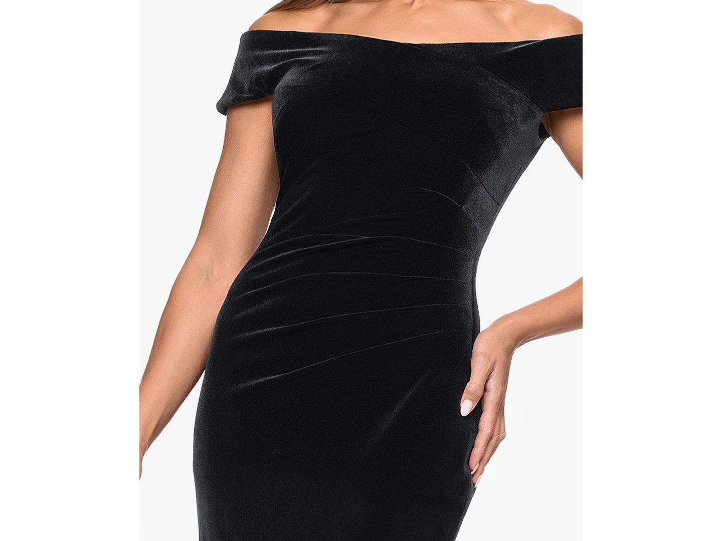 Женское платье XSCAPE Petite Off-the-Shoulder Velvet Long, цвет: Чёрный — фото 3