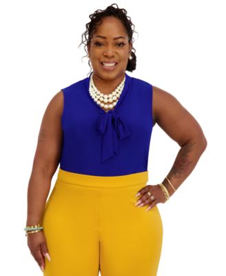 Women's Sleeveless Tie-Neck Top