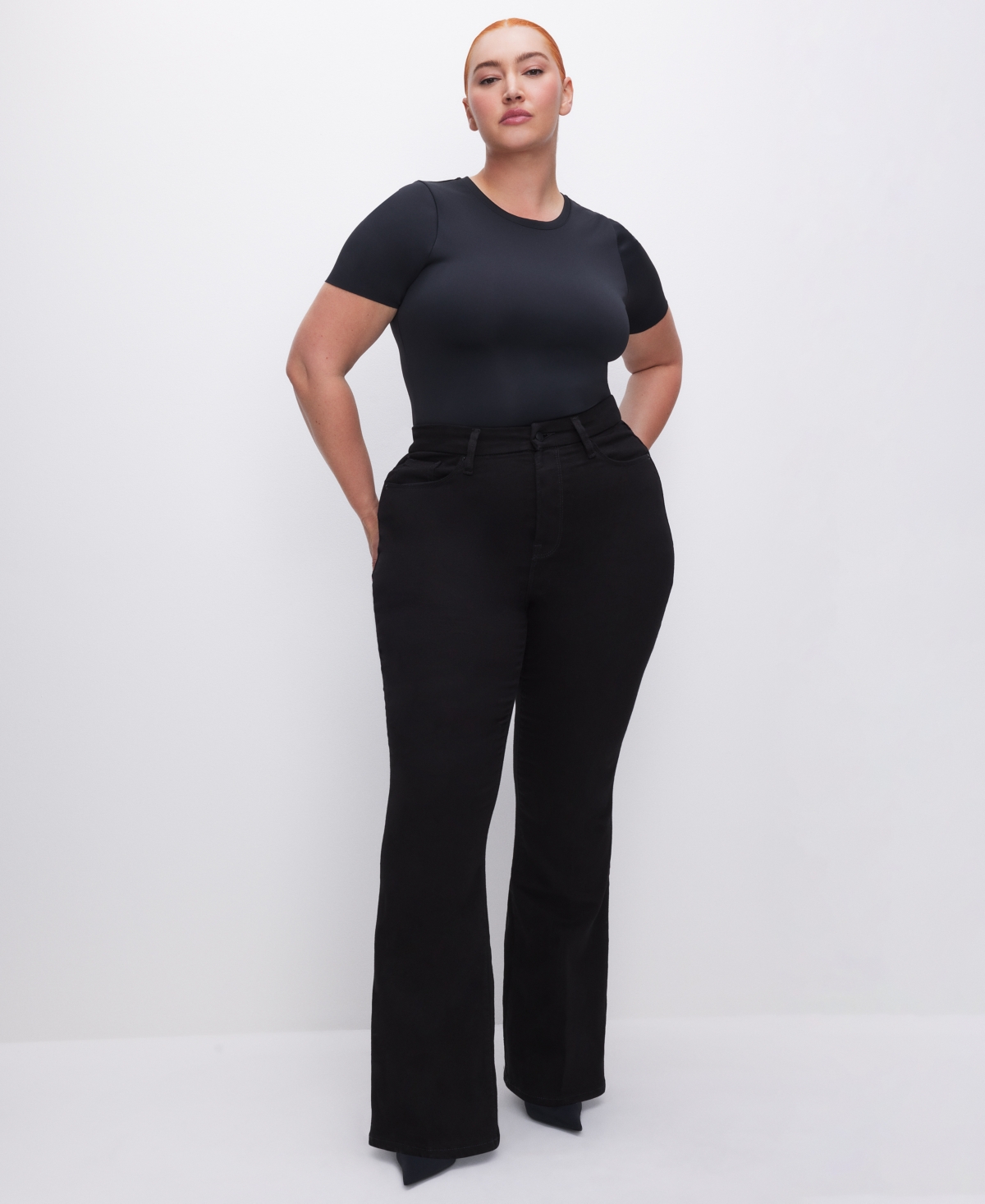 Good American Plus Size Never Fades Flare Jeans In Black