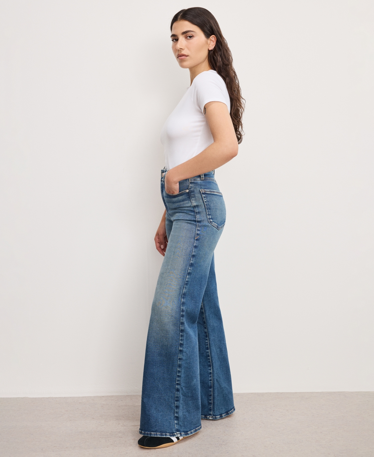 Good American Women's Wide-Leg Jeans