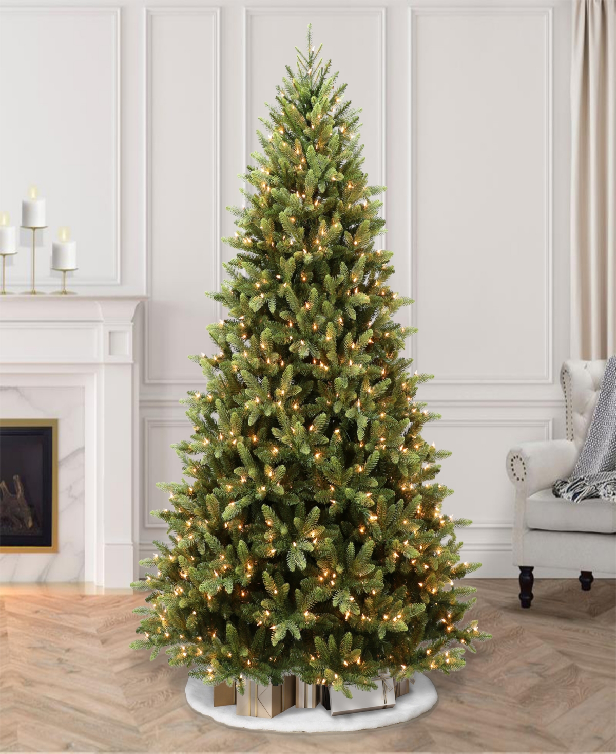 Puleo 7.5FT Pre-Lit Washington Spruce Artificial Christmas Tree