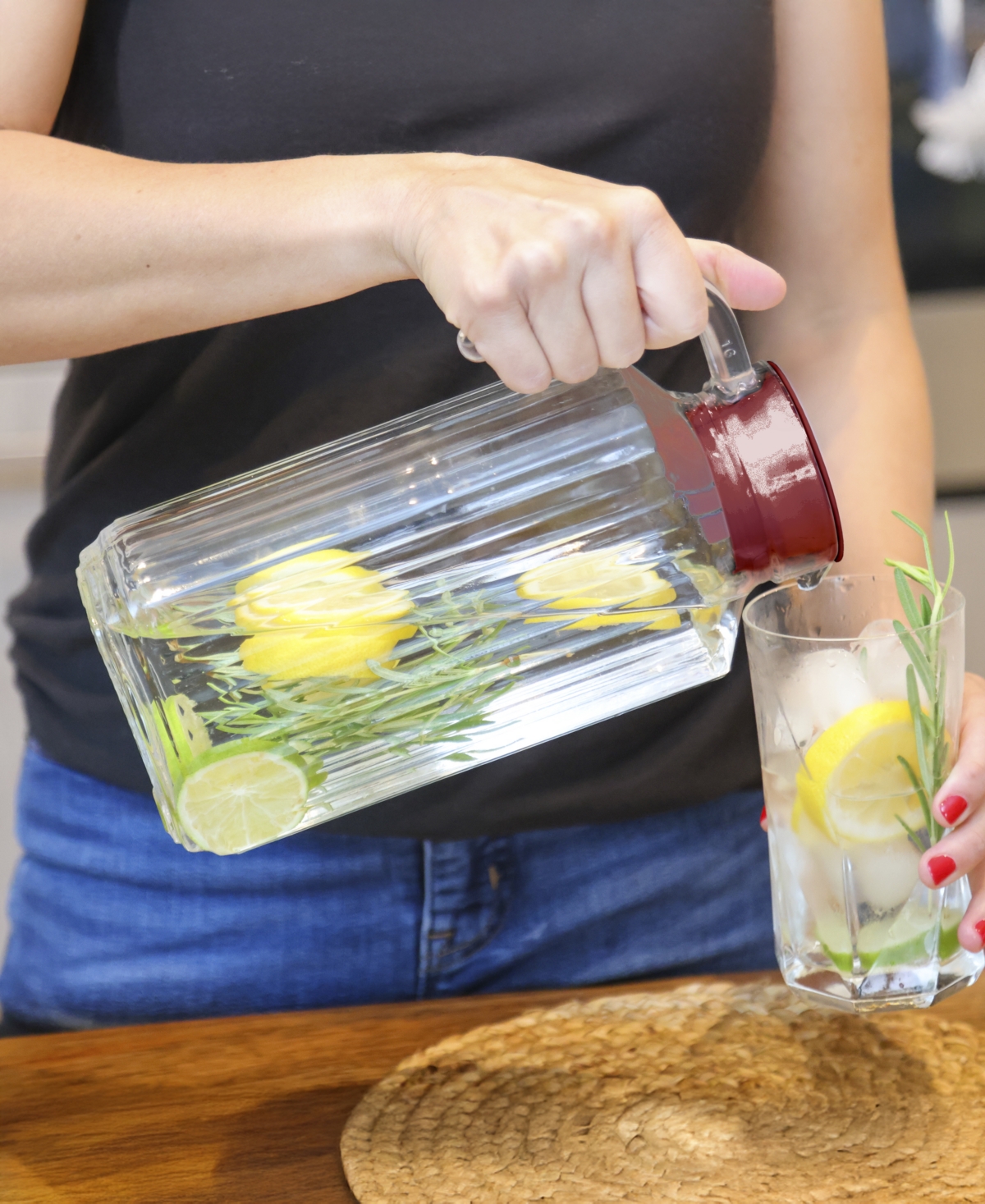 Sedona Kitchen 1.7-Liter Glass Pitcher