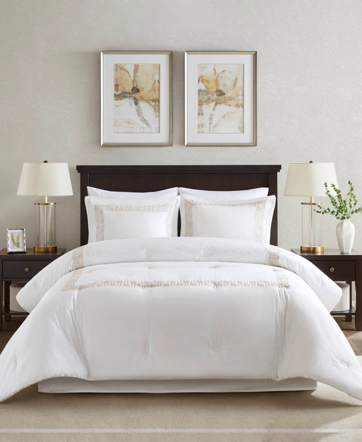 Harbor House Nile Embroidery Oversized 4-pc. Comforter Set, King In Multi