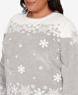 Plus Size Stockbridge Snowflake Embroidery Chenille Sweater